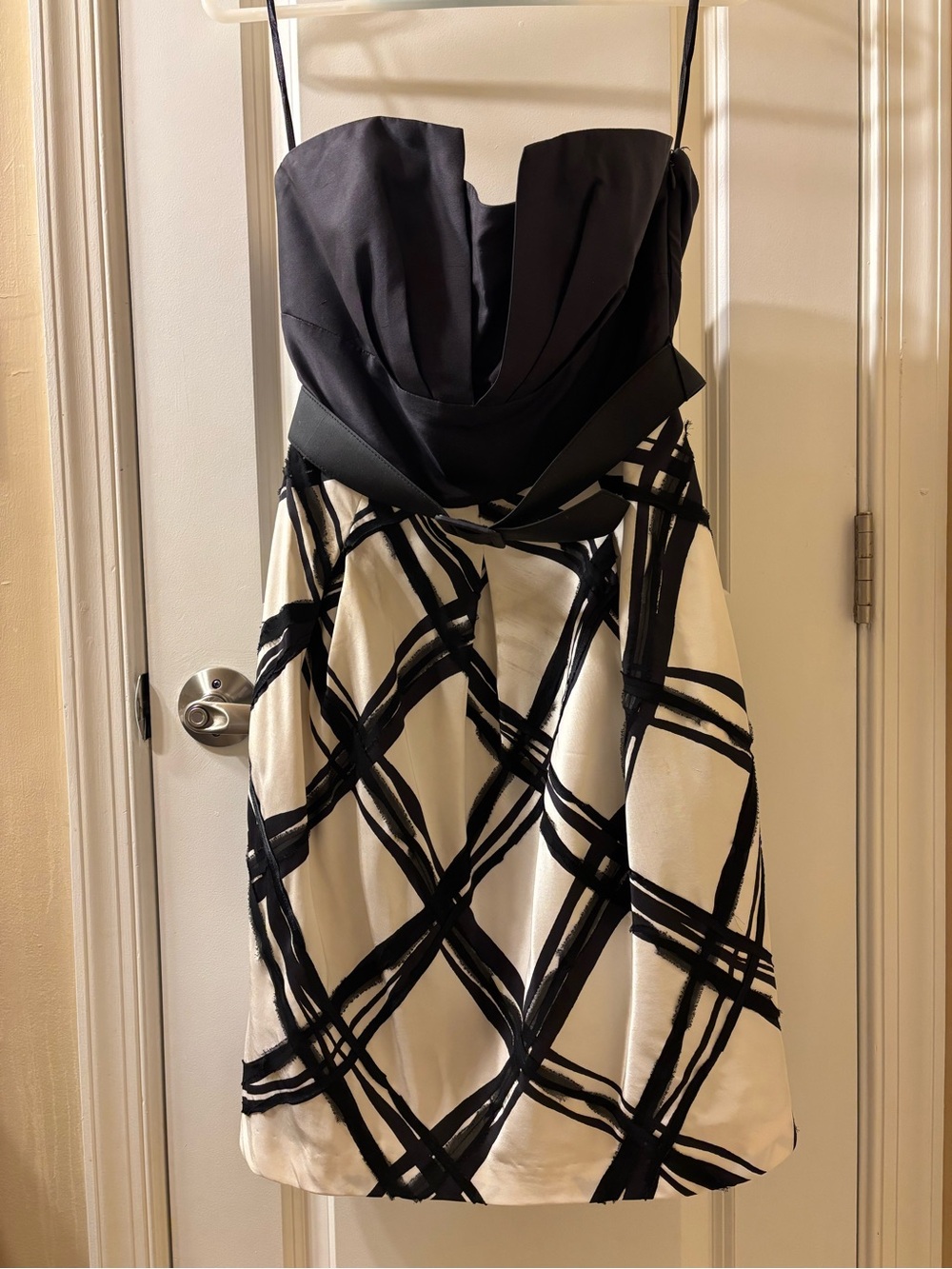 White House Black Market Black & White Strapless Patterned Dress